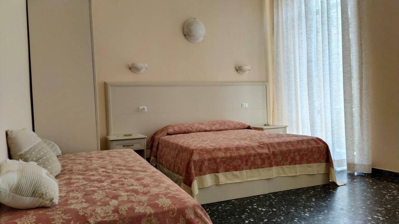 Hotel Vivi 5 Terre à La Spezia Extérieur photo