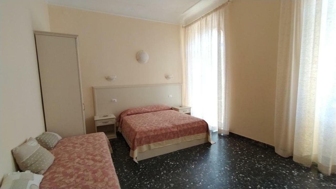 Hotel Vivi 5 Terre à La Spezia Extérieur photo