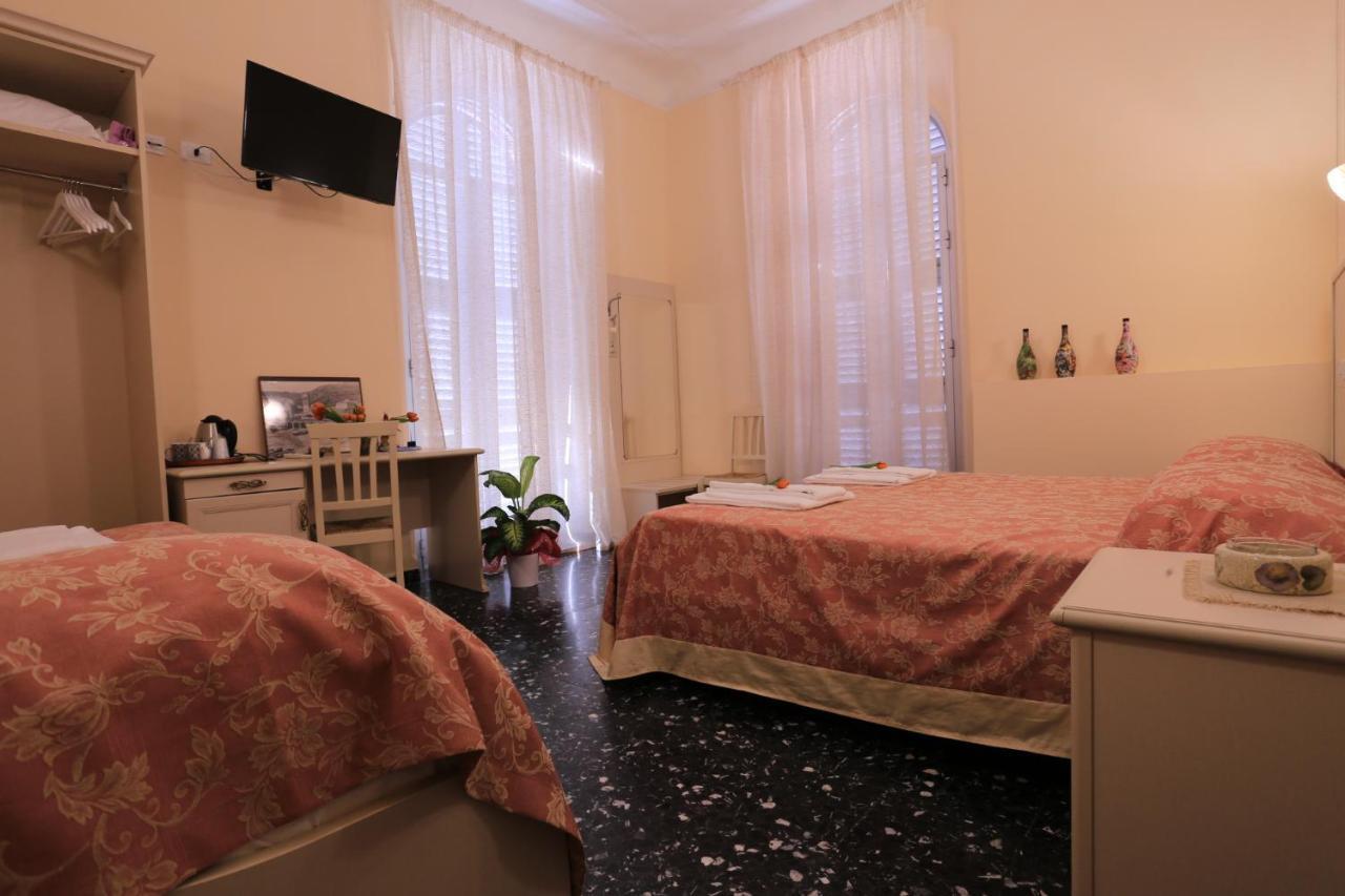 Hotel Vivi 5 Terre à La Spezia Extérieur photo