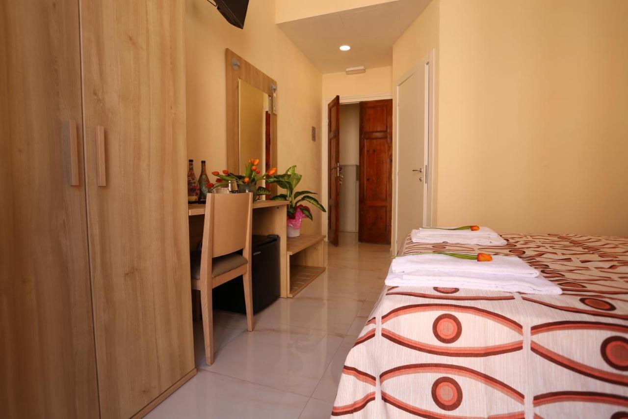 Hotel Vivi 5 Terre à La Spezia Extérieur photo